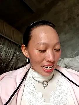 Freechat tcm-cute on StripChat