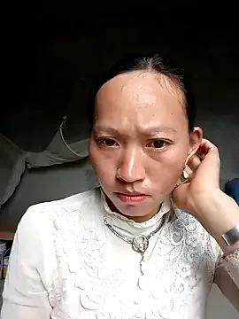 Freechat tcm-cute on StripChat