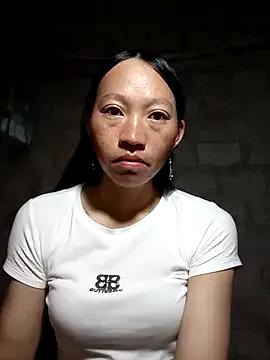 Freechat tcm-cute on StripChat