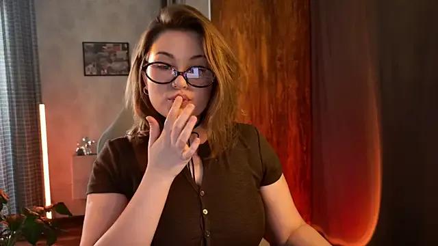 TessPleasure on StripChat 