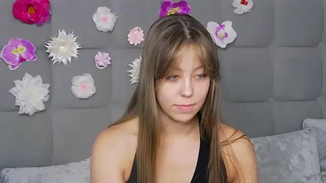 TheEmma on StripChat 